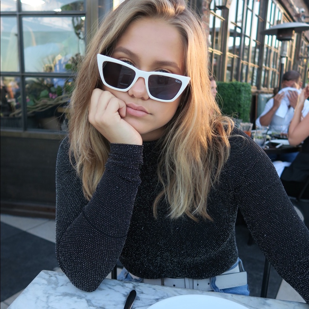 Meet your Posher, Alicia